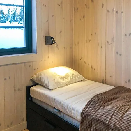 Vakantiehuis 4 Bedroom Nice In Lillehammer