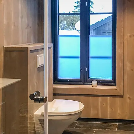 4 Bedroom Nice In 度假居